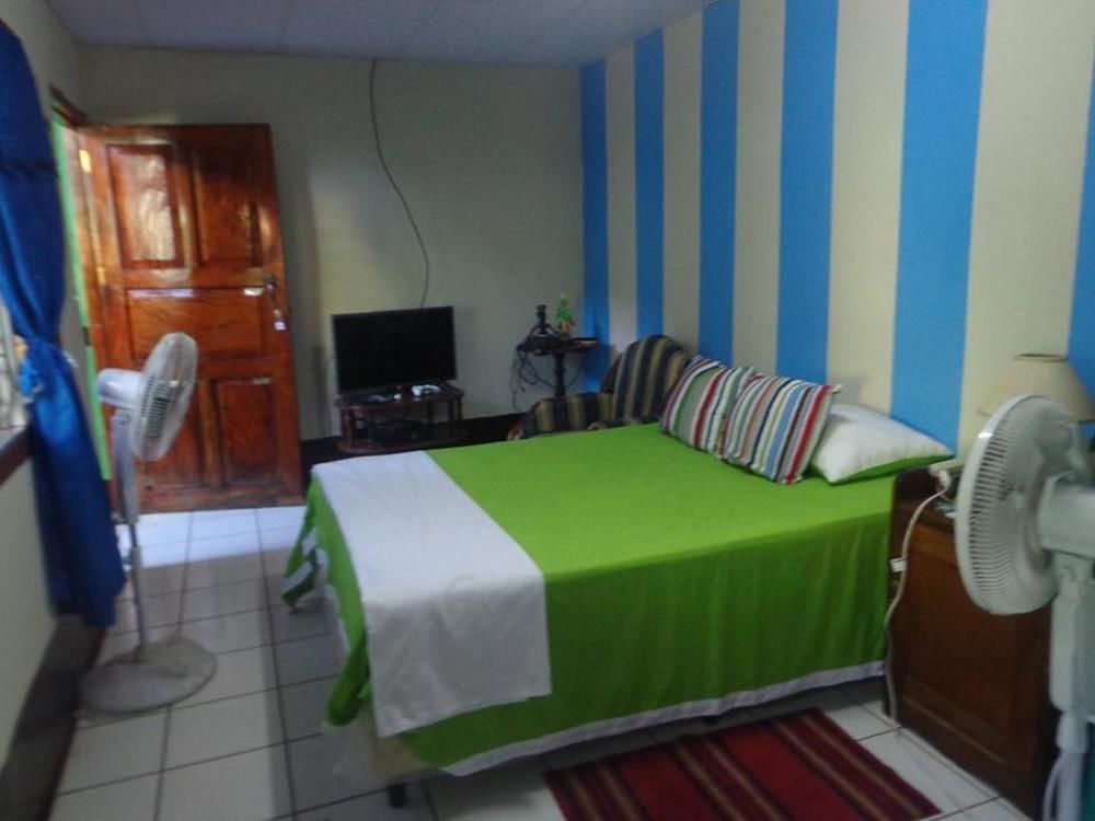 Hostal Leyendas León Extérieur photo