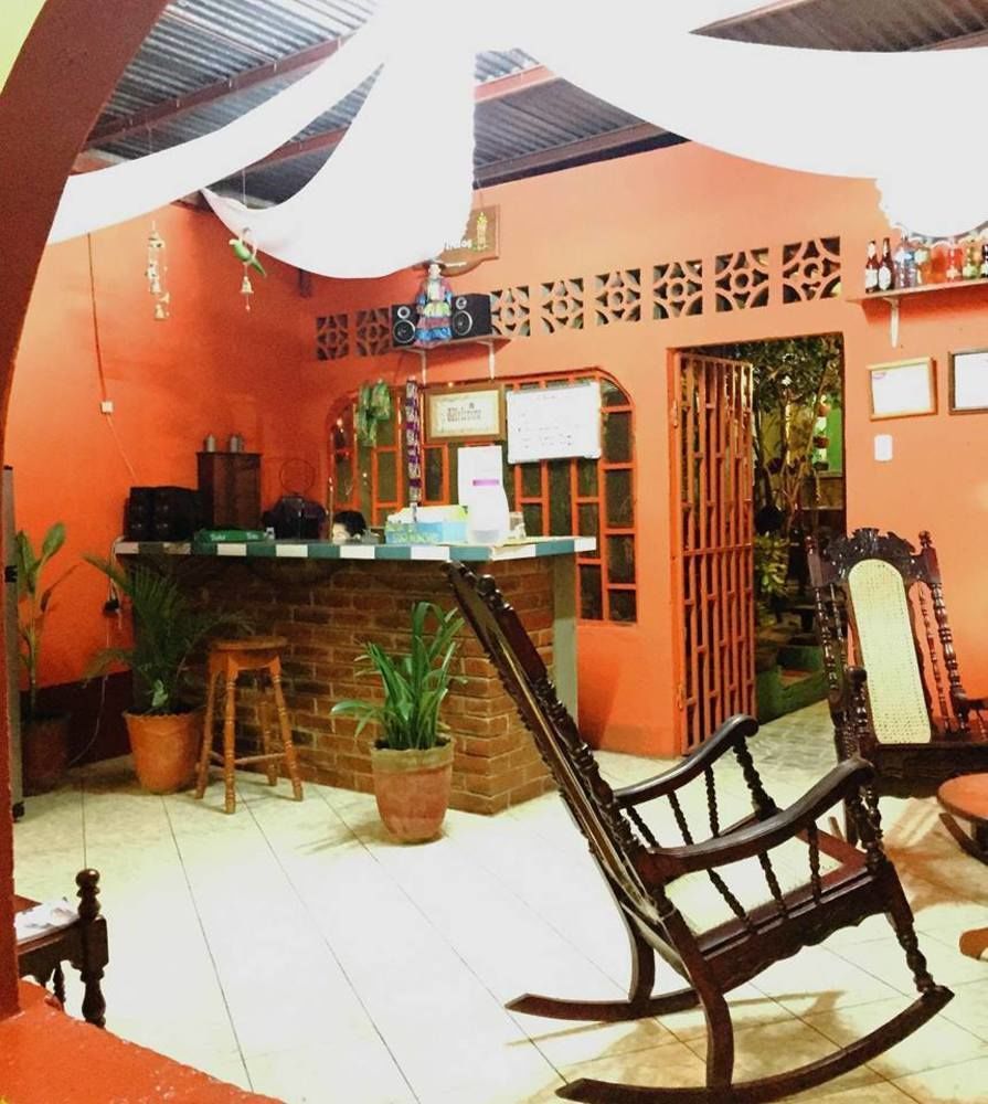 Hostal Leyendas León Extérieur photo