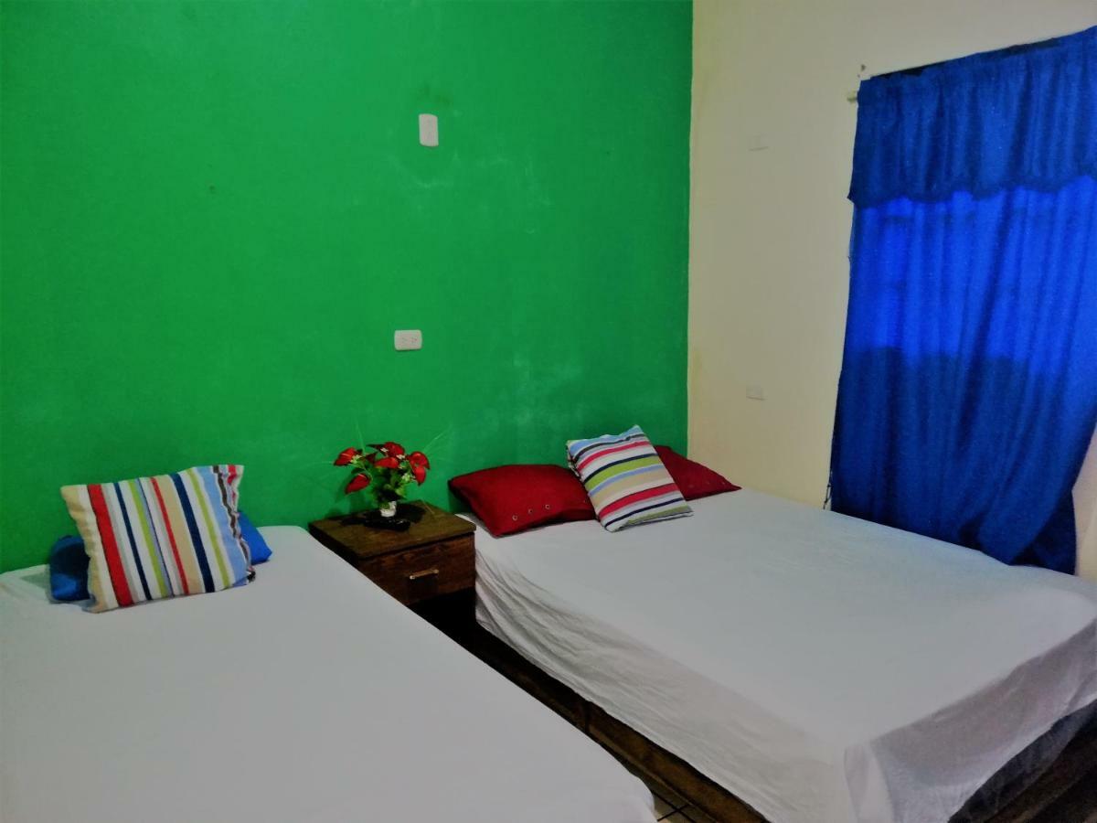 Hostal Leyendas León Extérieur photo